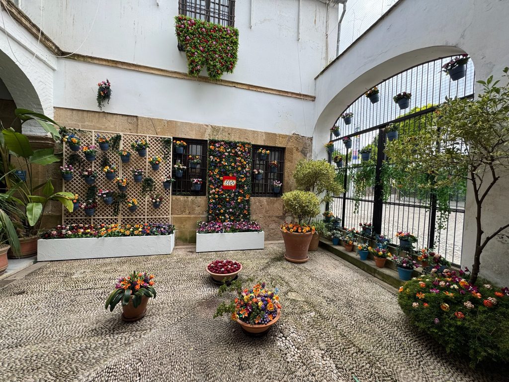 Overview of the LEGO-built courtyard for the Patios Festival in Córdoba. 
